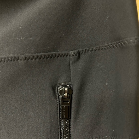 Athleta Stellar Crop Pan - Picture 5 of 6